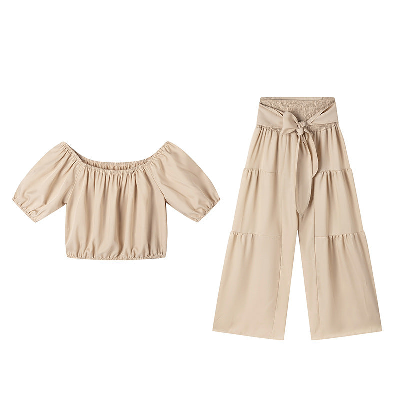 💎 50 % RABAT PÅ SÆTTET MED OFF-SHOULDER OG PUFFÆRMER! 💎 Bukser med høj talje, romantisk udskæring og strækbart stof ✨