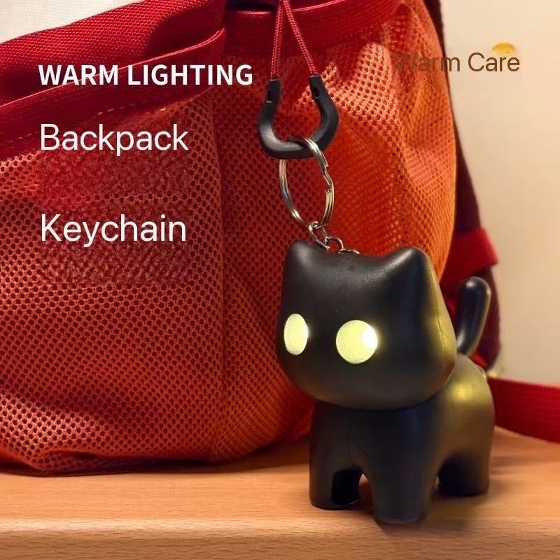 🌙 Nøglering med sort kattenatlamp