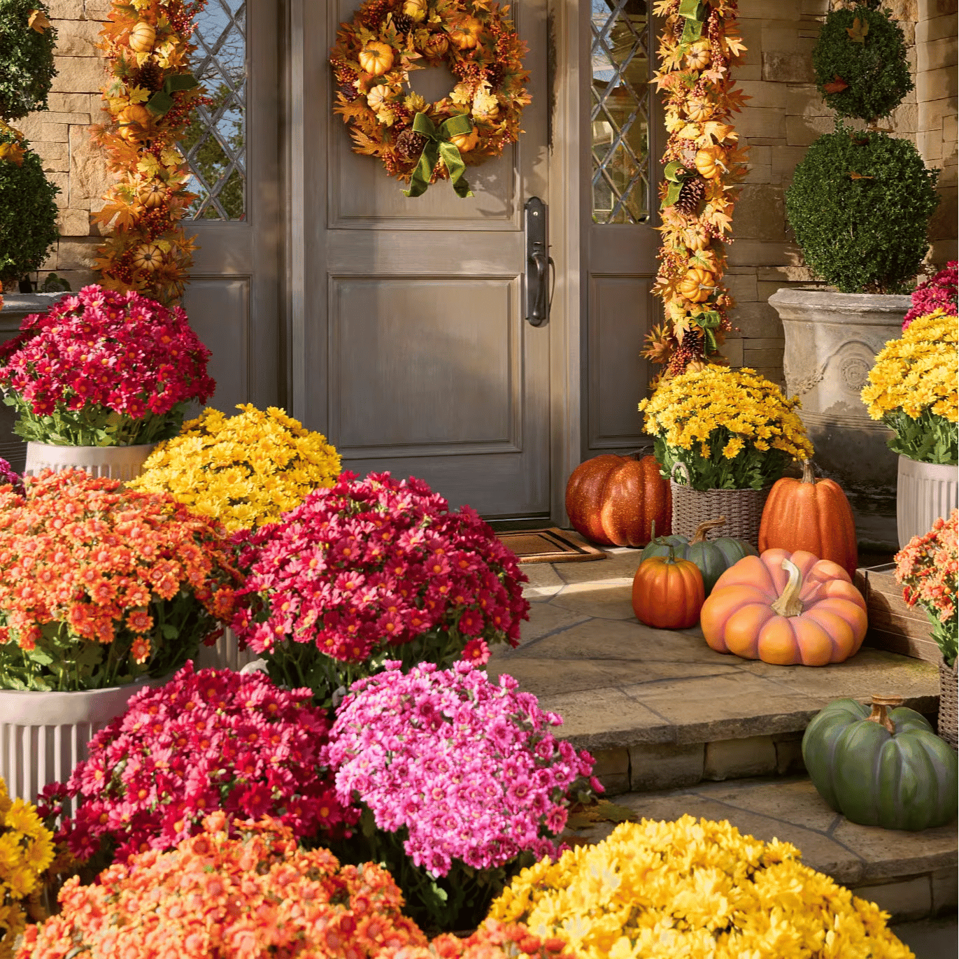 💥Sidste dag! Kun 26 SEK pr. stk - Kunstige udendørs blomster "Sunset Mums" - UV-bestandige, vandtætte og vindbestandige