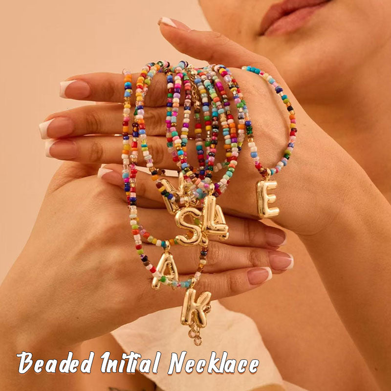 Initialhalskæde med perler