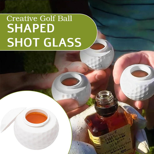 Kreativt shotglas formet som en golfbold