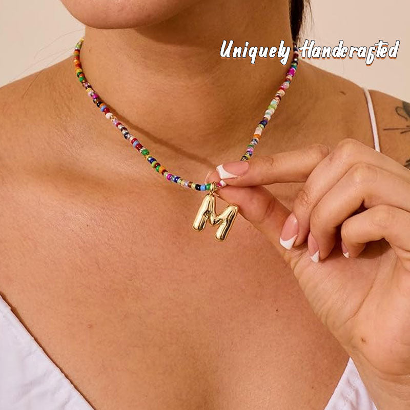 Initialhalskæde med perler