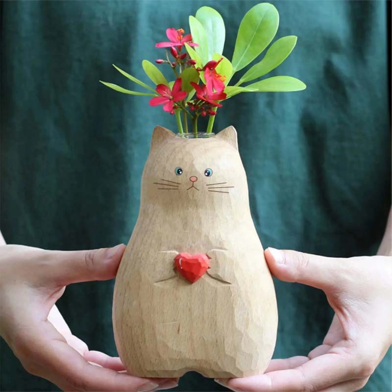 Chonky Cat-vase med hjerte