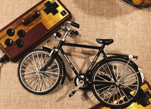 🚲 BEGRÆNSET TILBUD: 50 % RABAT! ✨ DIY-retrocykel i skala 1:10 – metallegering, realistiske detaljer, bordpynt og gave 🎁
