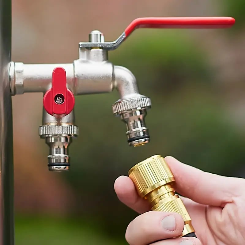 🚰 FLASH-TILBUD: 50 % RABAT! ⚙️ Universel havehane i rustfrit stål med to udløb – separate ventiler, robust og nem at montere 🚰