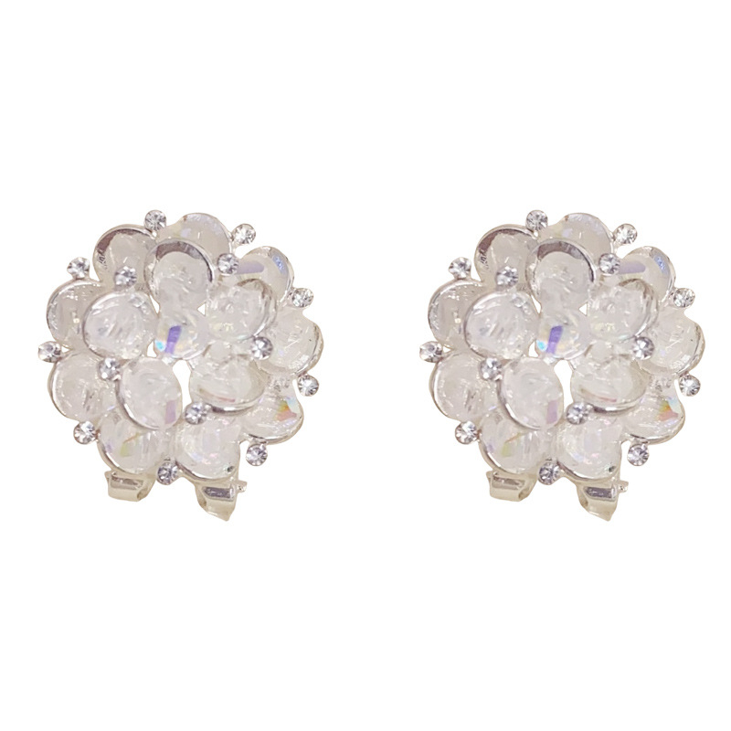 💎 Udsalg 2026 — Over 52.000 solgt!✨ Elegante ørestikker med blomstermotiv – glitrende detaljer og let og behagelig pasform 🌸