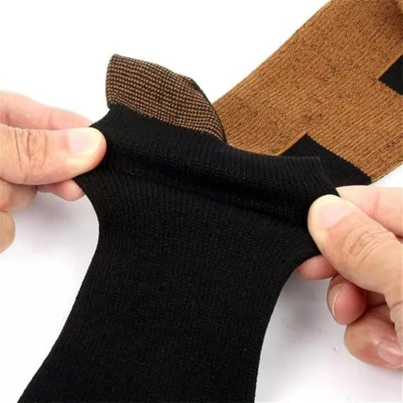 🧦 BEGRÆNSET TILBUD: 50 % RABAT! ⚡ Unisex-kompressionsstrømper med kobber og gradueret kompression – giver støtte, holder fødderne friske og passer til mange forskellige situationer ✨